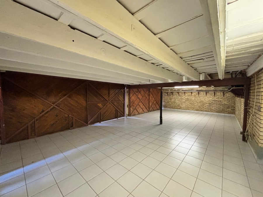 3 Bedroom Property for Sale in Mooivallei Park North West